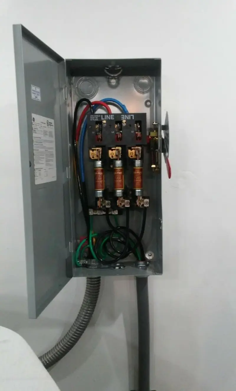 Three-phase disconnect switch installed for Electrical Wiring & Rewiring in Townsend